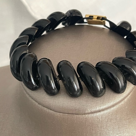 NAPIER BLACK METAL BRACELET - Picture 8 of 8